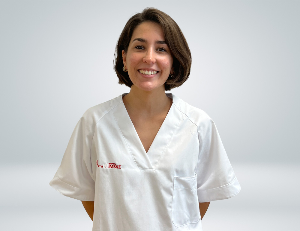 Luciana Belen Calderon Carrera. Aux Administrativa. Hospital Ribera IMSKE es un hospital de traumatología y rehabilitación situado en Valencia. Es una institución médica líder en la prevención, el diagnóstico y el tratamiento de enfermedades musculoesqueléticas. Avalado por un equipo multidisciplinar de más de 100 profesionales altamente cualificados y especializados, Ribera IMSKE consolida su posición como centro de excelencia en el sector de la medicina y ofrece al paciente la cobertura de todas las especialidades musculoesqueléticas. La traumatología y la rehabilitación eso nuestras pasiones, y el compromiso y el cuidado sin límites con el paciente, nuestra prioridad.