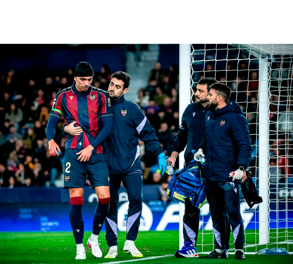 Presencia médica durante el encuentro Levante UD vs Atlético de Madrid
